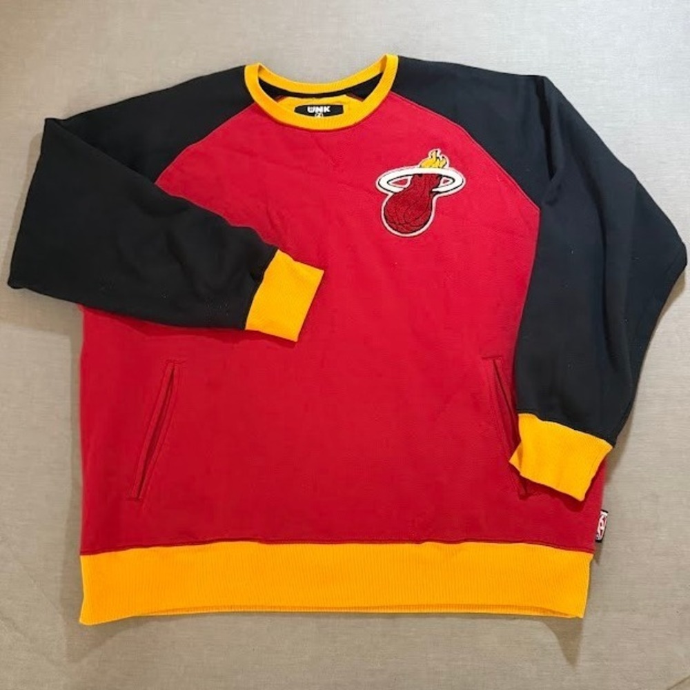 Miami Heat NBA UNK‎ Raglan Crewneck Sweatshirt Red Black Yellow Mens 2XL